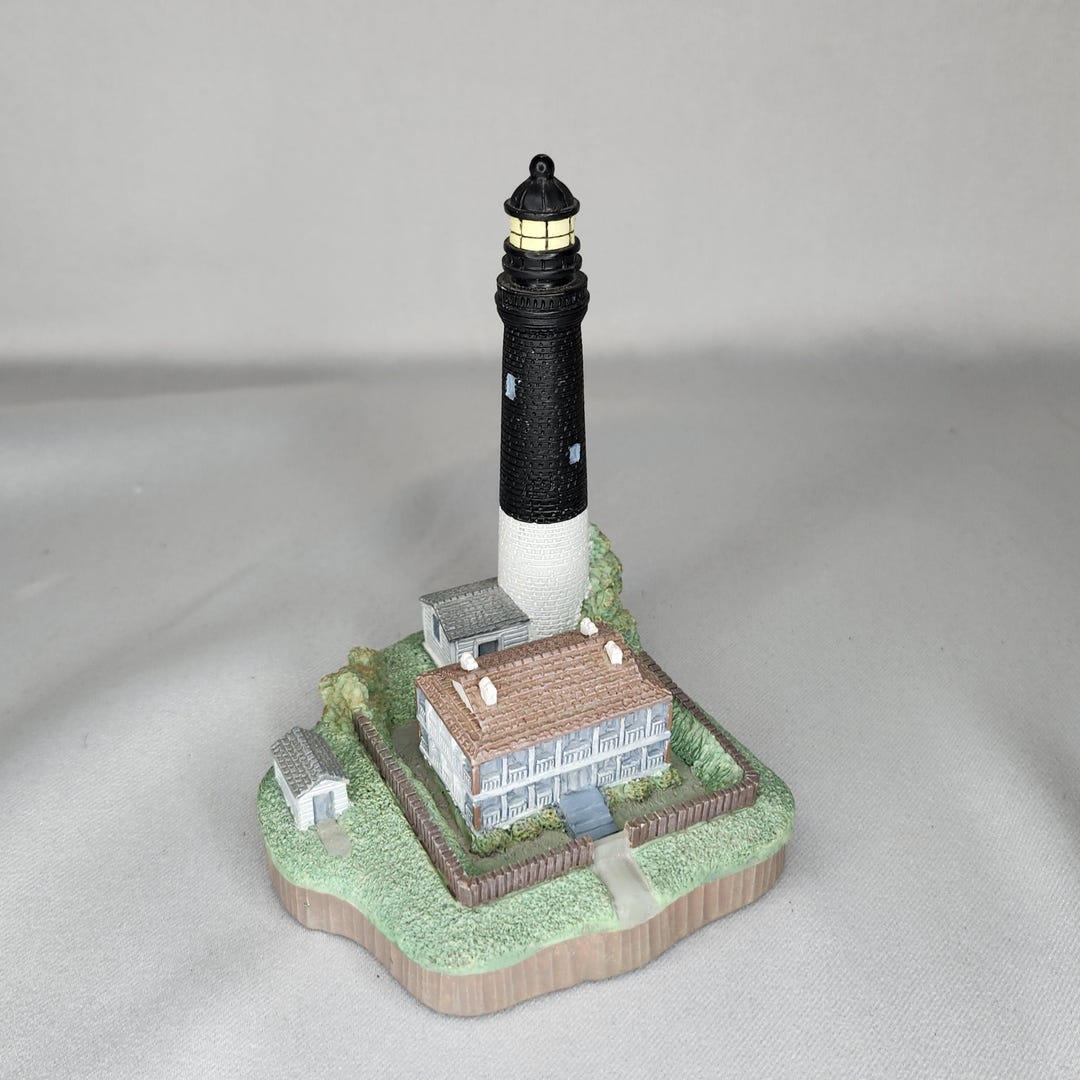 Pensacola Lighthouse, Florida Resin Miniature by Spoontiques - Etsy