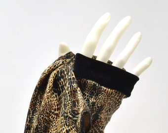 Unisex Snakeskin pattern and velvet wristwarmers