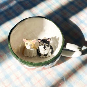 Personalisierte Haustier Becher benutzerdefinierte Haustier Becher Keramik Guckloch Becher / versteckte Tier Kaffeebecher / benutzerdefinierte Katze und Hund Keramikbecher / Geschenk für Hundebesitzer / Hundebecher