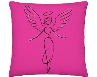 Op de afbeelding: Een roze kussen met een zwarte lijntekening van een engel met vleugels en een halo.