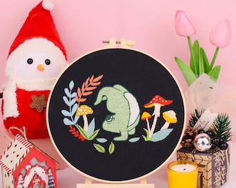 Frog Embroidery Kit | Frog Embroidery for Beginner | Yoga Frog | DIY Craft Kit | Modern Embroidery | Animal Embroidery Kit | Cross Stitch