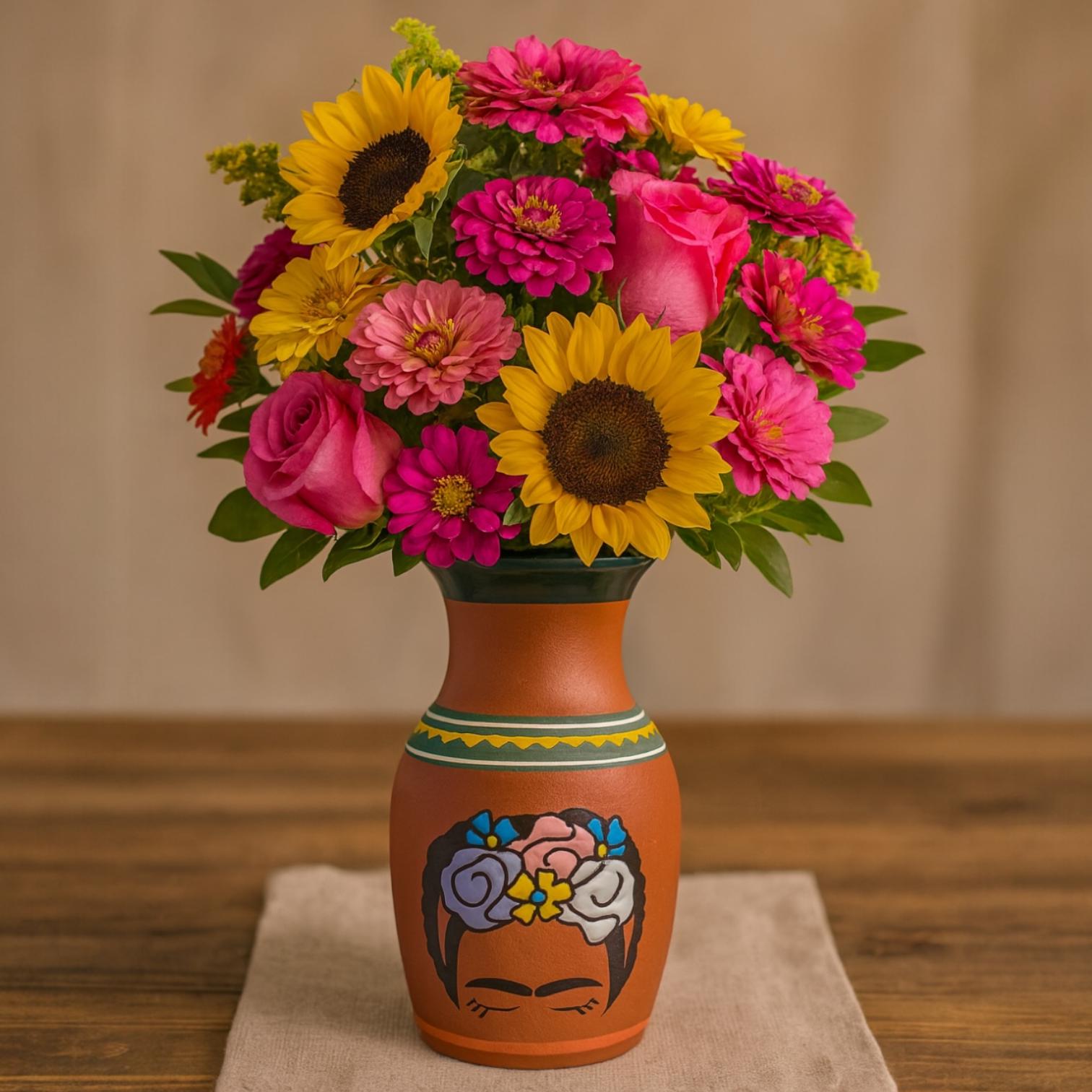 タラベラ デザイン フリーダ カーロ 花瓶/バロ メキシカーノ