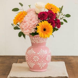 Traditional Talavera Flower Vase Floral Rim Design | Pink & White