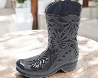 Handmade Talavera Flower Vase Boot | Cielito Lindo Black on Black