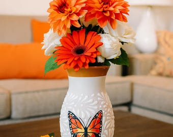 Handcrafted Talavera 9x5 Flower Vase 9x5 – White Embossed Design