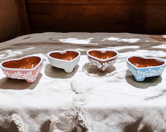Handmade Talavera Heart shaped Molcajete Salsa Bowls | Multiple Colors