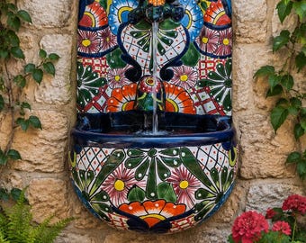 Decoración de fuente de agua de pared Talavera colorida