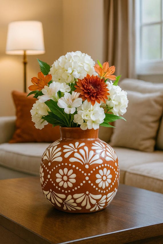 Talavera Brown & White Lead-free 8x7” Flower Vase – Casamx
