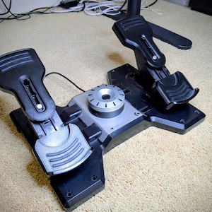 Rudder Base Grip