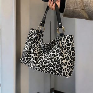 Leopard Tragetasche Schwarz Braun Einkaufen und Reisen große Kapazität Mode Umhängetasche Geschenk für Frauen
