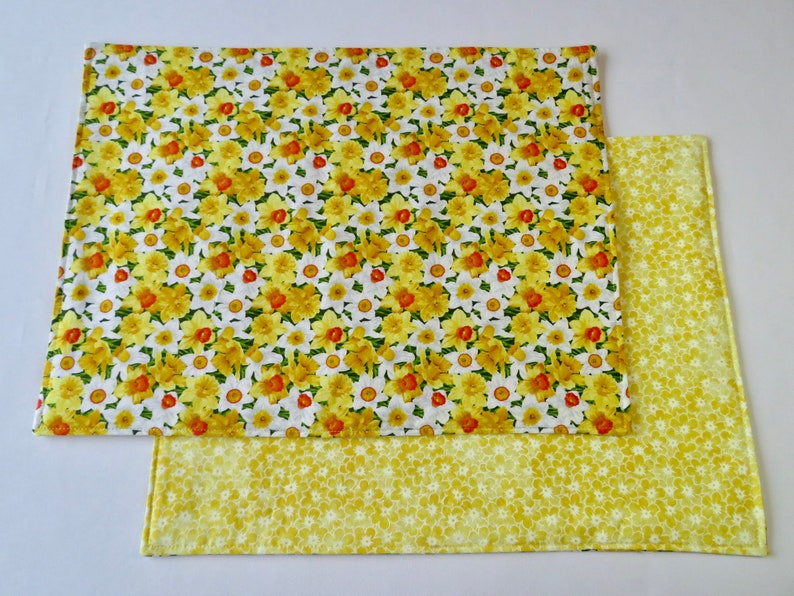 Spring Daffodil Placemats Set of 4 or 6 Easter Spring Placemats Orange Yellow Placemats Daffodil Home Decor Jonquil Placemats image 8