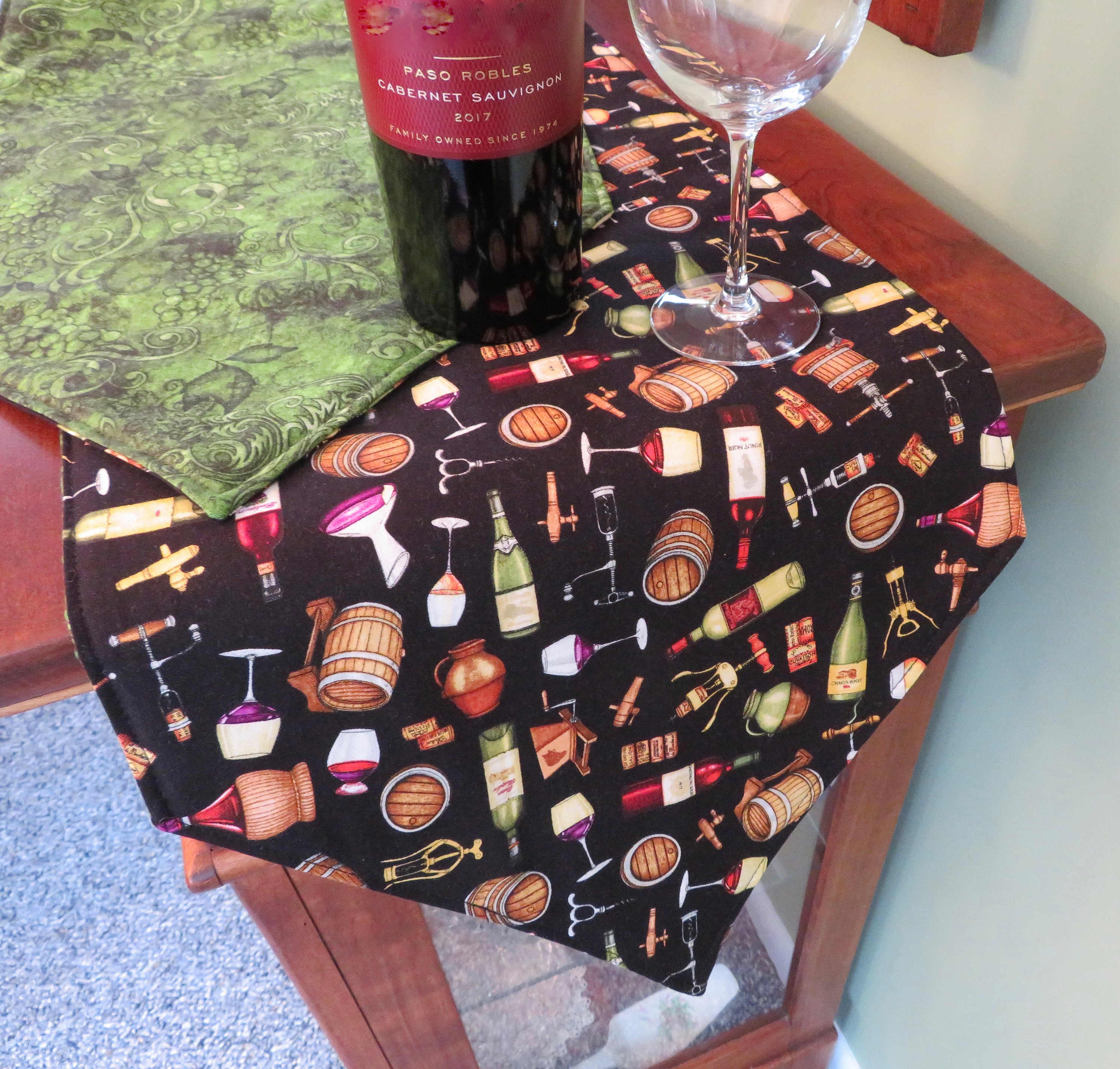 Black Wine Theme Placemats Reversible Grape Placemats Wine Etsy
