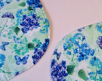 Blue Purple Hydrangea Oval Placemat set 4 or 6 Reversible Hydrangea Blossoms Placemats Blue Placemats Hydrangea Kitchen Dining Table Decor