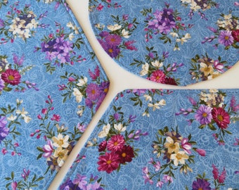 Blue Floral Wedge Placemats 4 or 6 Reversible Blue and Purple Wedge Placemats Soft Blue Wedge Placemats for a round table Summer Placemats