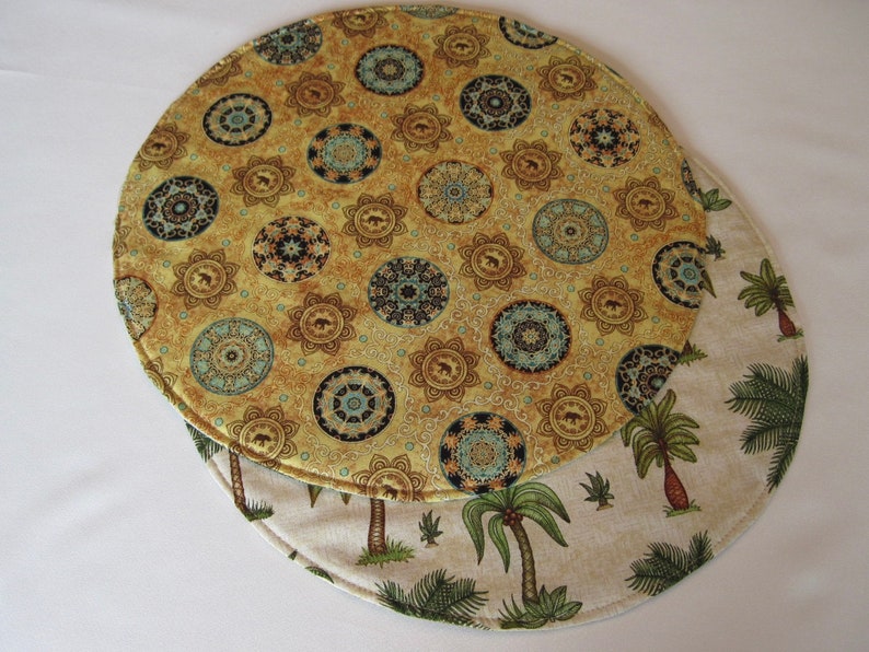 Palm Tree Round Placemats Reversible Set of 2 4 or 6 Tropical Etsy