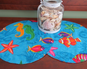 Tropical Fish Circular Placemats set 2 4 or 6 Reversible Clownfish Seahorse Starfish Rainbow Fish Placemats Round Summer Placemats