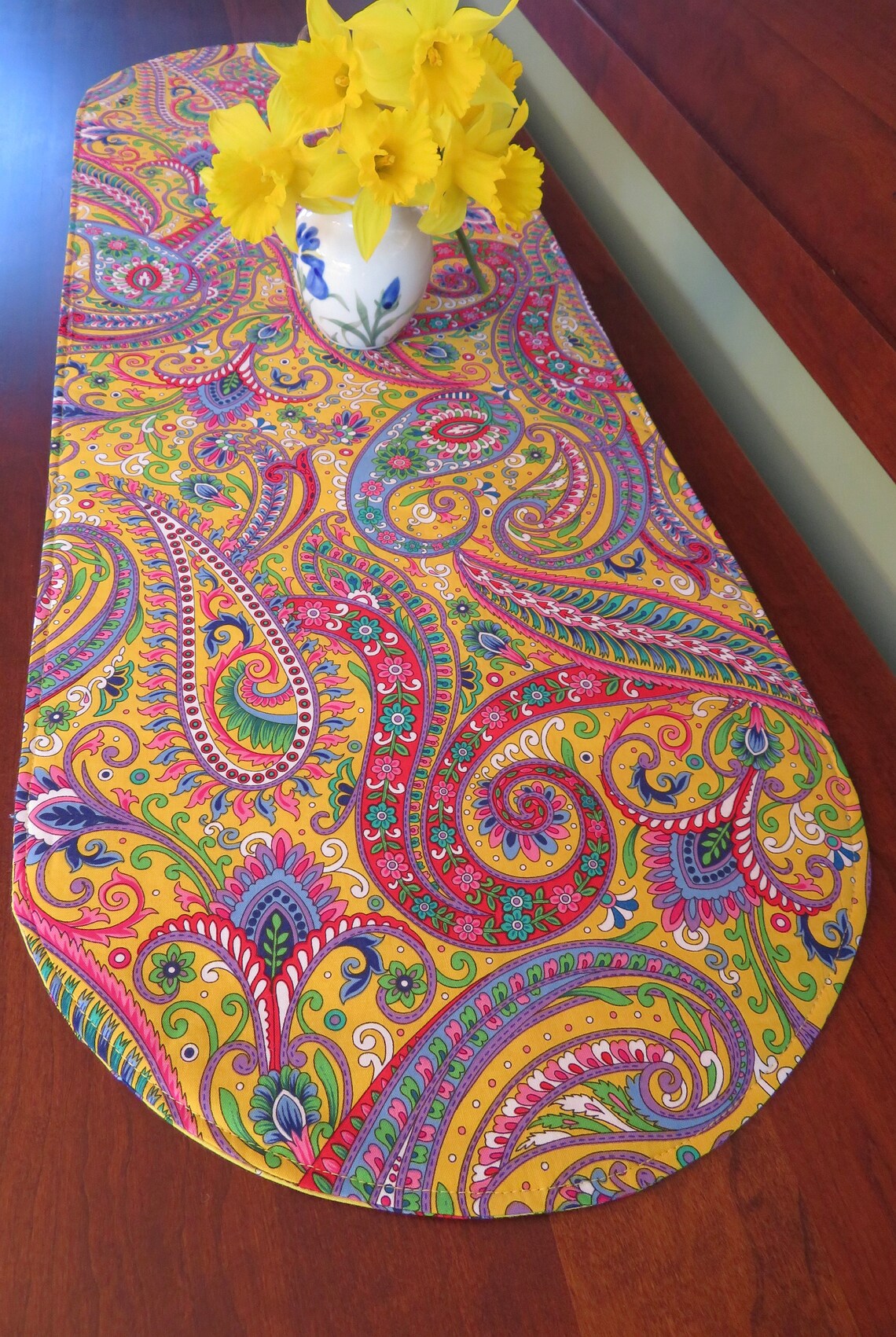 36 Yellow Paisley Table Runner Reversible Trendy Classic Etsy