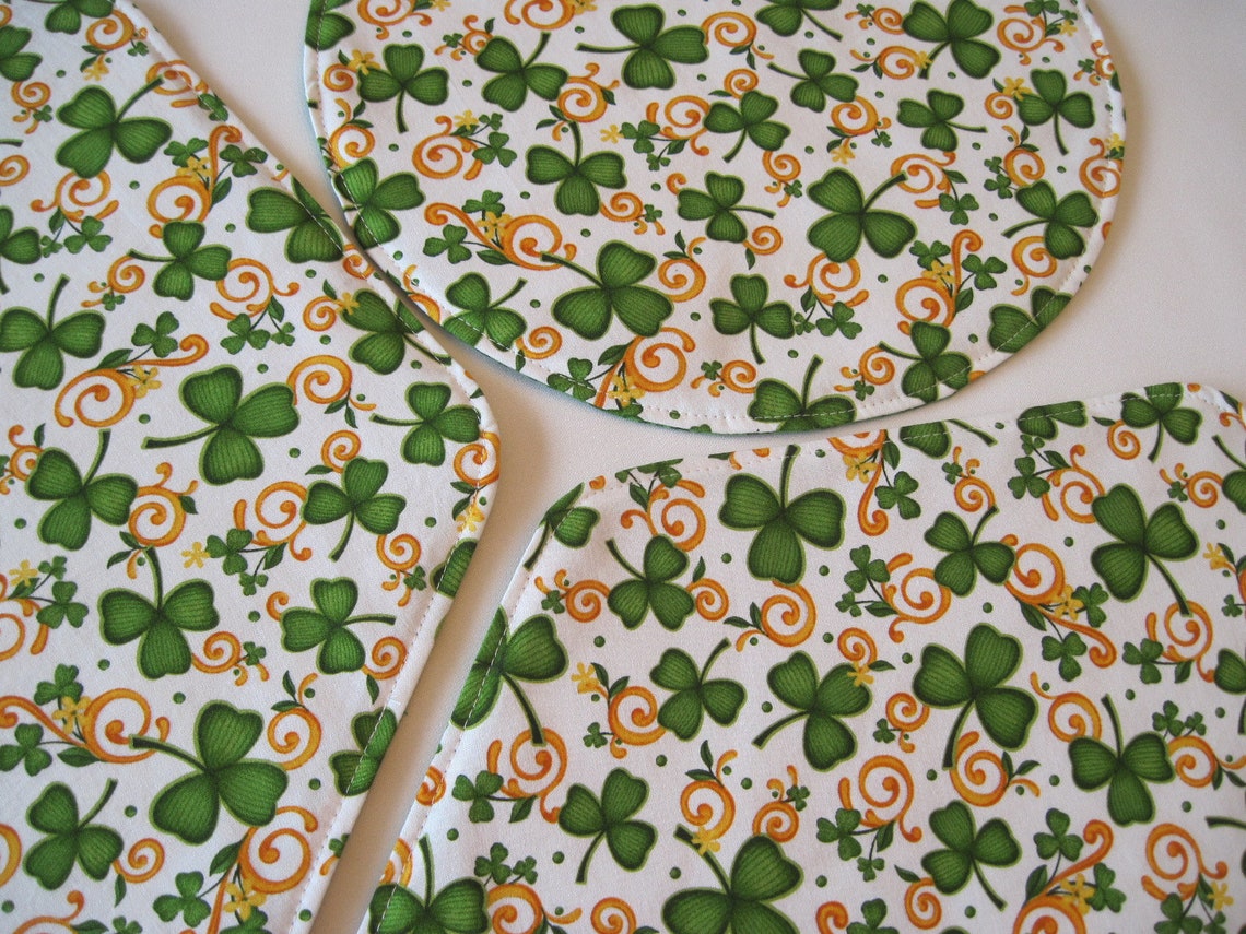 St Patricks Day Wedge Placemats Reversible Set 46 Shamrock Etsy