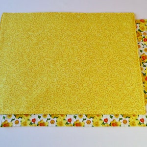 Spring Daffodil Placemats Set of 4 or 6 Easter Spring Placemats Orange Yellow Placemats Daffodil Home Decor Jonquil Placemats image 4