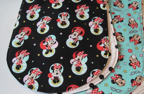 36 Minnie Mouse Table Runner Reversible Disney Table Etsy