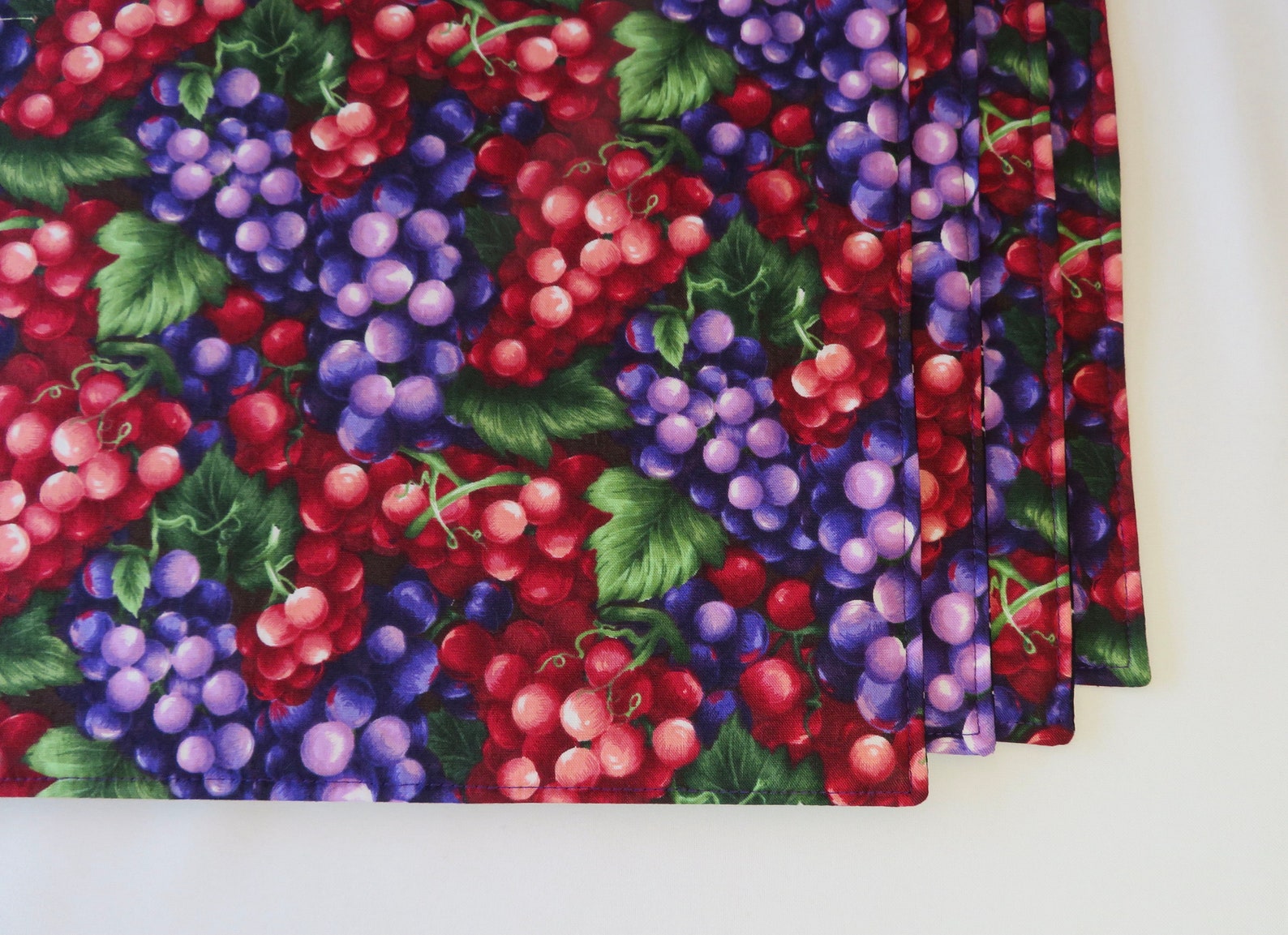 Wine and Grape Placemats Reversible Set 4 or 6 Wine Placemats Etsy