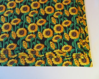 Sunflower Placemats Reversible set 4 or 6 Green and Yellow Placemats Summer Placemats Sunflower Garden Placemats Yellow Kitchen Decor