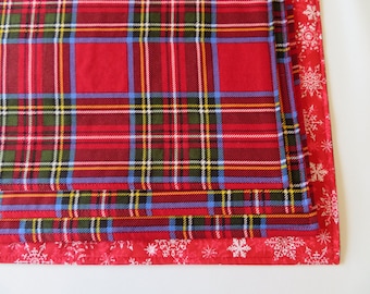 Christmas Plaid Placemats Reversible 4 or 6 Red Tartan Christmas Placemats Snowflake Placemats Red and Green Country Christmas placemats