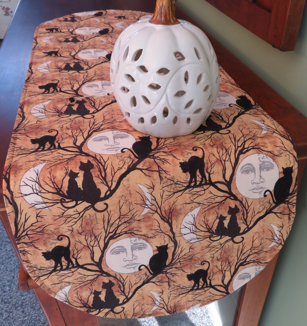 36" Black Cats and Moons Halloween Table Runner Reversible Fall Autumn ...