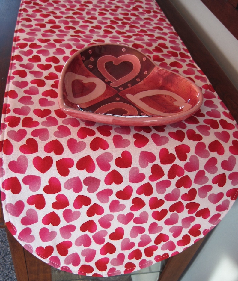 36" Valentines Day Heart Table Runner Reversible Valentines Runner Pink ...