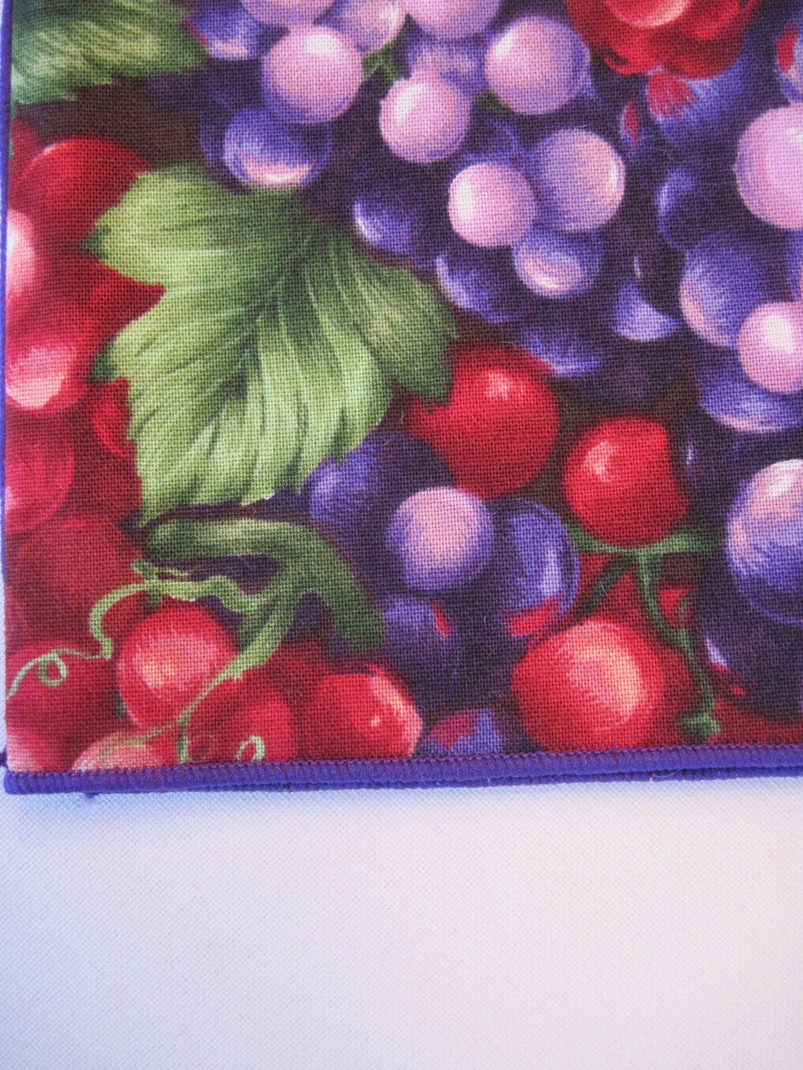 Grape Napkins Set 4 or 6 Purple Napkin set Purple Grape Etsy