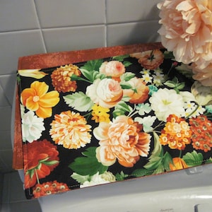 Burgundy Floral Toilet Tank Runner Rose Toilet Tank Topper Black Toilet Tank Runner Lid Topper Green Bathroom Decor Black Floral Home Decor
