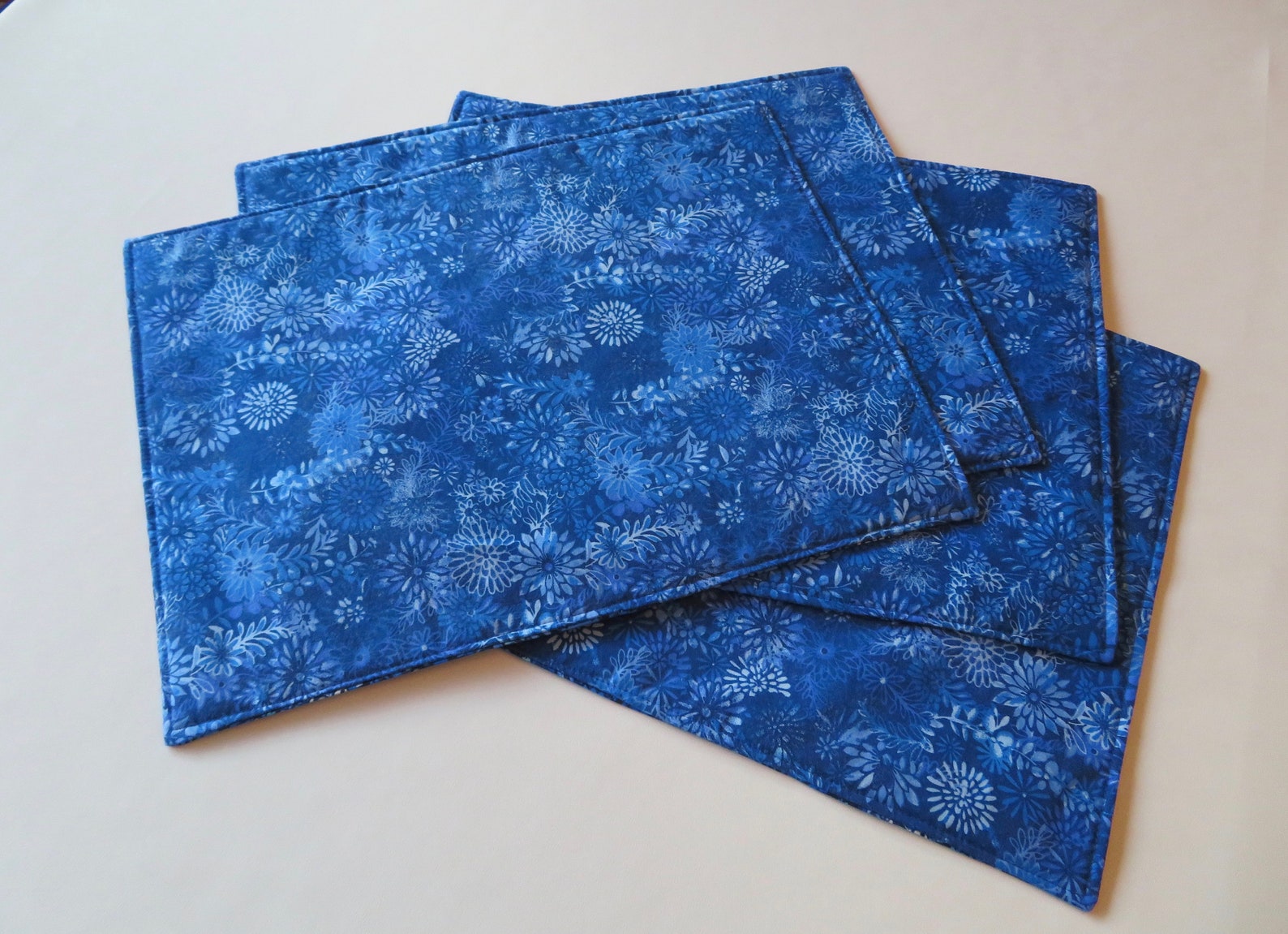 Blue Placemats Set of 4 or 6 Reversible Bright Blue Placemats Etsy