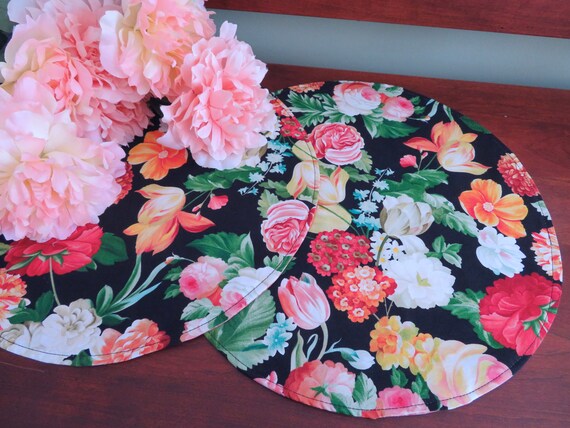Black Fl Circular Placemats 2 4 Or 6 Reversible Pink Round Australia Black Fl Circular Placemats 2 4 Or, Pink Round Placemats Australia