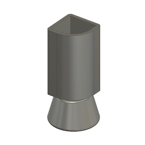 Puede incluir: Un objeto cilíndrico gris y geométrico con una parte superior triangular y una base acampanada. El objeto tiene una apariencia suave y metálica y está sobre un fondo blanco. El diseño es moderno y minimalista.