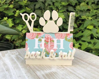Personalized Name Dog Groomer Business Card Holder Display. White Desktop Cardholder Gift for Pet Groomer Custom Animal Grooming Salon gift