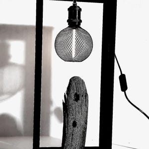 Lampe en bois faite main - Cadeau romantique unique, lumière ambiante en bois flotté pour la décoration intérieure.