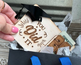 Graduation Money Holder for Senior Grad Gift for Teen Boy Girl Kindergarten College High School UNPERSONALIZED