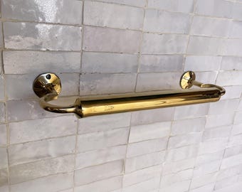 Toallero de latón macizo – Toallero de baño estilo vintage – Herrajes de latón hechos a mano – Toallero de pared – Accesorio de baño de lujo