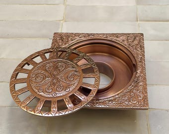 Siphon de sol fait main en cuivre | Couvercle décoratif pour drain de douche | Drain de style marocain | Quincaillerie de salle de bain en cuivre antique | Drain carré en métal
