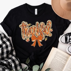 Thankful Shirt, Coquette Fall Shirt, Autumn Bow T-shirt, Fall Vibes Shirt, Thanksgiving Shirt, Retro Fall Bow T-shirt, Leopard Thankful Tee