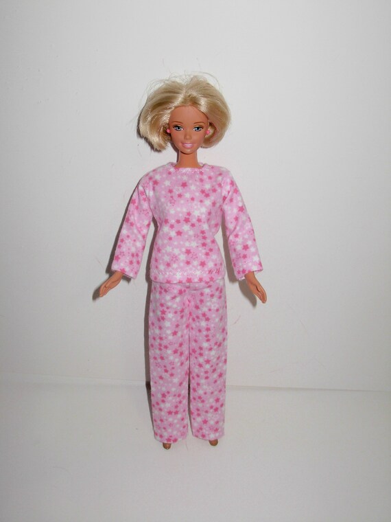nice barbie set