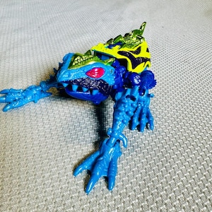 Like New 1999 Spittor Frog Toad Beast Wars Transformers Transmetals Christmas Figure Toy Robot Retro Collectible 80s 90s 00s Incomplete