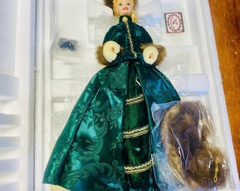 NEW Vintage 1996 BARBIE Porcelain Holiday Christmas Carolee Limited Edition Doll Gift Present NUMBERED Mattel Dolls