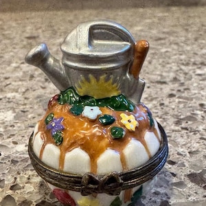 Vintage Porcelain Trinket Box - Etsy