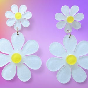 White and Yellow Mod Retro Daisy Flower Laser Cut Acrylic Earrings