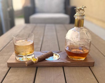 Cenicero y posavasos de nogal