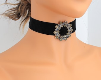 Black Velvet Choker Necklace: Zircon Victorian Ribbon Chunky Choker