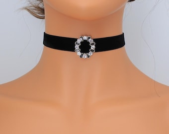 Black Velvet Choker Necklace: Zircon Victorian Ribbon Choker
