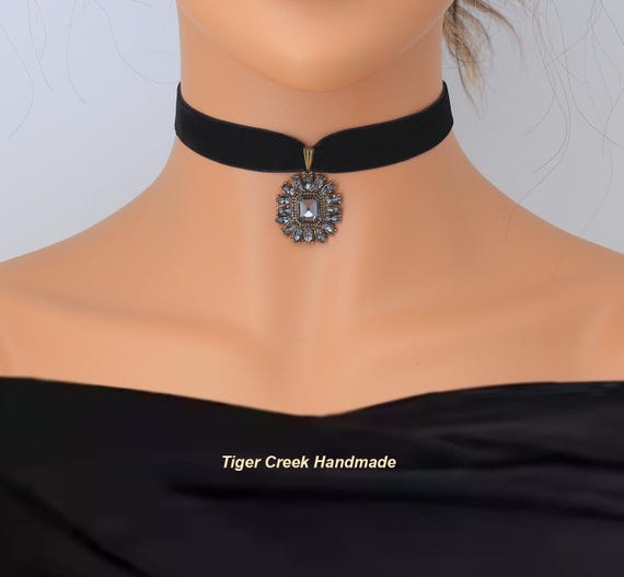 Black Velvet Choker Necklace: Zircon Baroque Style Victorian Ribbon Choker