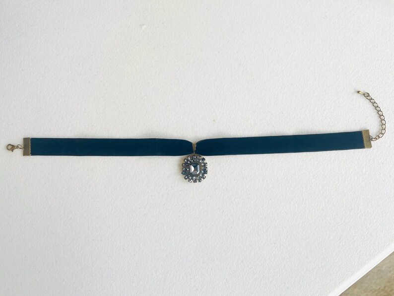 Black Velvet Choker Necklace: Zircon Baroque Style Victorian Ribbon Choker image 11